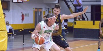 Atenas perdió ante Comunicaciones y volvió al último puesto de la Liga Nacional