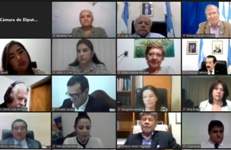 Cambia la tecnología pero no las mañas: la legislatura provincial aprobó la emergencia económica