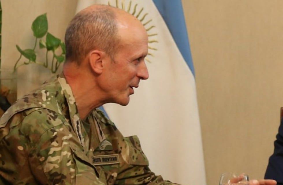 Quién es Claudio Pasqualini, el general cordobés que asumirá como jefe del Ejército