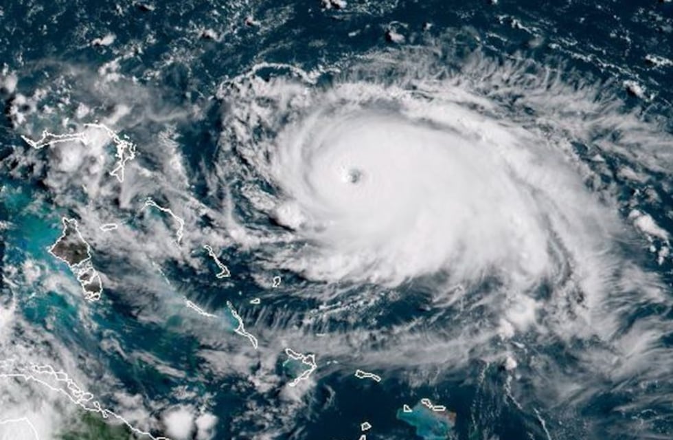 El huracán Dorian alcanzó la categoría 4, rozaría Florida y llegaría a Georgia y Carolina del Norte y Sur