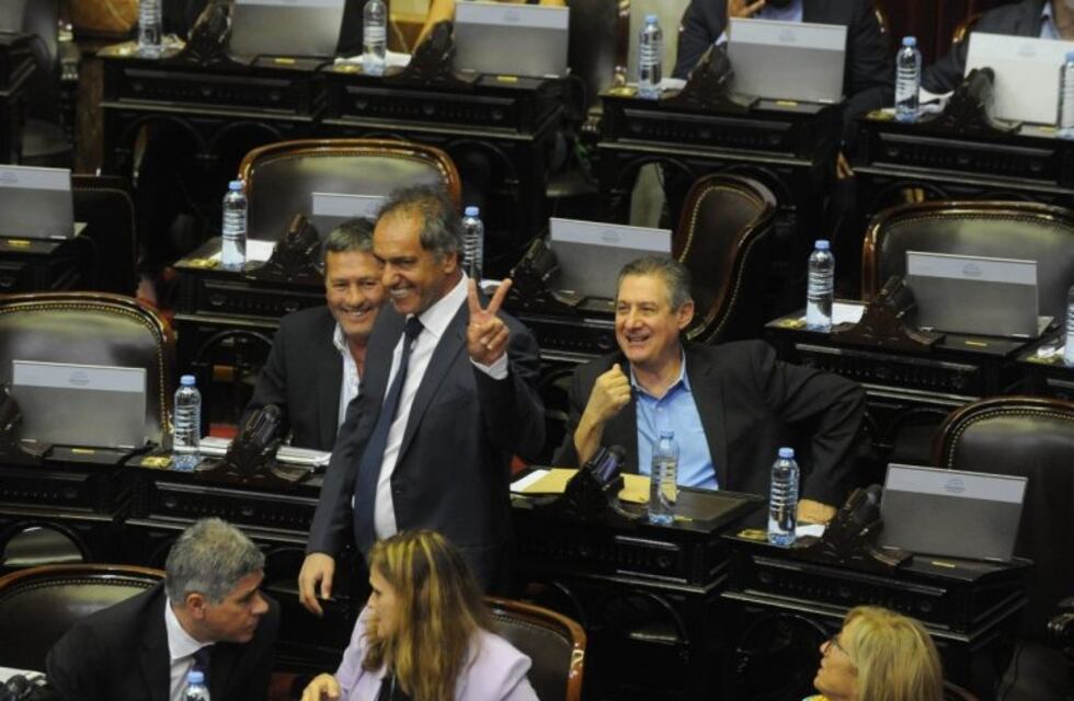 Scioli: "Era mi responsabilidad cumplir con mi tarea de diputado hasta que esté formalizada mi designación"