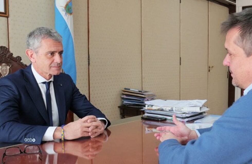 El vicegobernador y el intendente se reunieron por los asentamientos