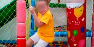 Mejora la salud de la nena que fue succionada por el filtro de la pileta en Paraná