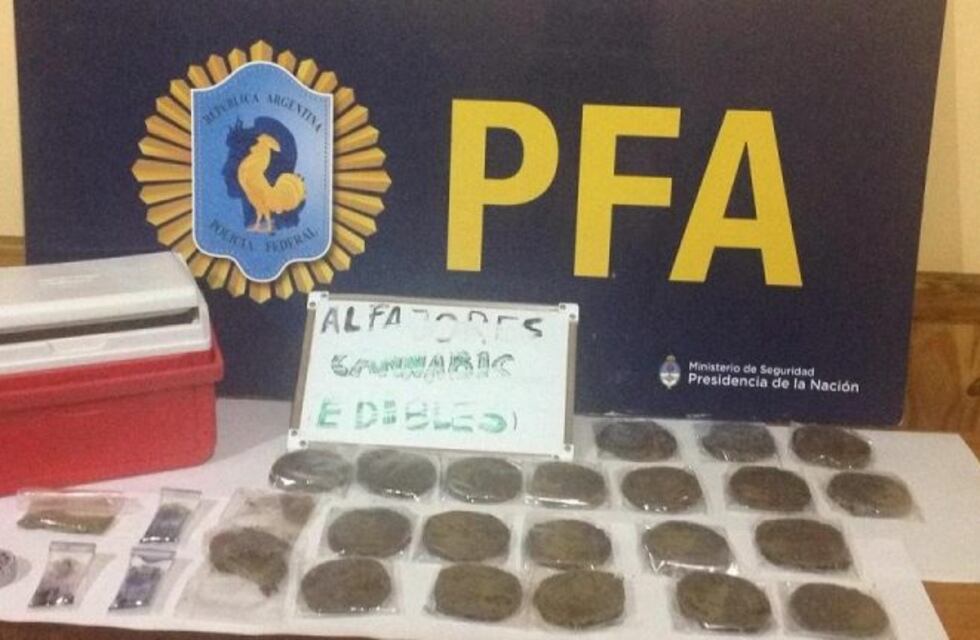 Alfajores de marihuana en la Garganta del Diablo