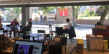 A partir de este sábado el público puede concurrir a las confiterías y restaurantes en Jujuy, siguiendo las normas de bioseguridad\u002E