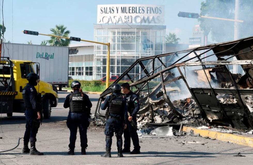 Ocho muertos por una balacera en Sinaloa: intentaban proteger a uno de los hijos del "Chapo" Guzmán