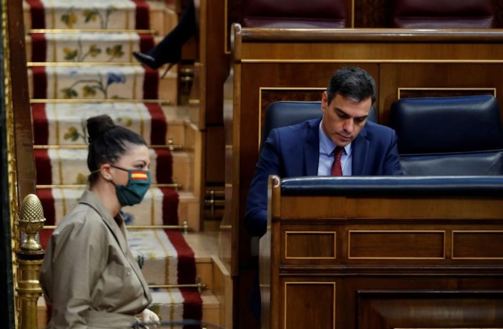 Coronavirus: España pasa los 15.000 muertos pero "el incendio comienza a estar bajo control", según el presidente