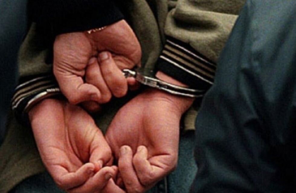 Le pegó a su esposa porque le dijo que "vivía de joda"