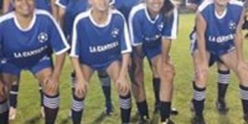 Jugadoras de equipos posadeños integrarán la Selección Posadeña de Fútbol Femenino\u002E (CIMECO)