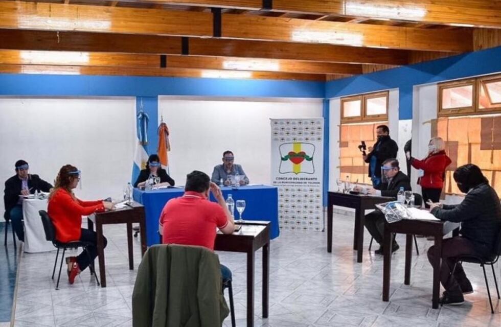 Por unanimidad quedó aprobado el proyecto de donación de un galpón y compra de maquinaria para el municipio
