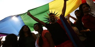 Bangalore (India), 12/09/2018\u002E- Participants of the Lesbian, Gay, Bisexual, and Transgender initiative (LGBT) during the walk in a pride march in Bangalore, India, 09 December 2018\u002E Hundreds of members of sexual miniorites and their supporters waved flags, beat drums and danced to local tunes as they took out the Bengaluru Namma Pride March on the busiest streets in the city and called to end violence and oppression based on gender identity and sexual orientation and to end gender decriminalization\u002E EFE/EPA/JAGADEESH NV