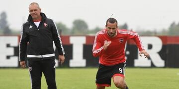 Guevgeozian podría ser titular ante Vélez