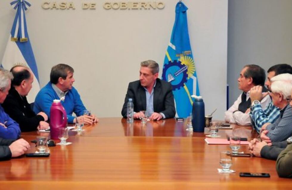 Arcioni recibió a representantes de la Federación Empresaria del Chubut