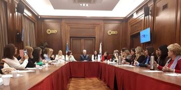Mujeres comerciantes de Caleta Olivia participaron de congreso "Economía, Negocios y Finanzas"