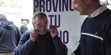 Más de 200 personas recibieron sus anteojos en Tunuyán