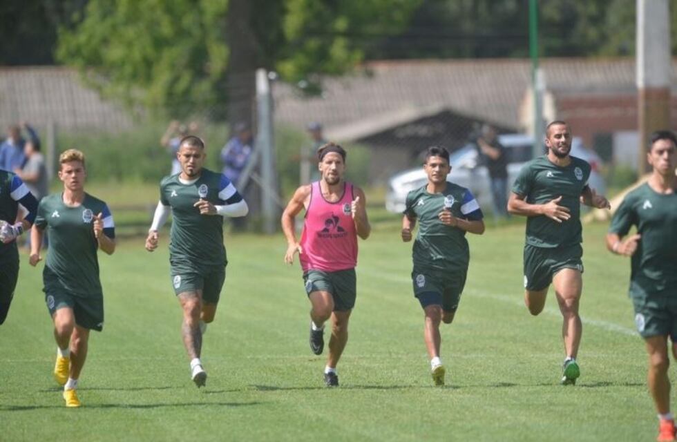 Gimnasia arrancó la pretemporada con bajas y sin caras nuevas