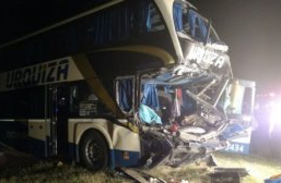 Siete heridos graves por choque en la Autopista Córdoba- Rosario