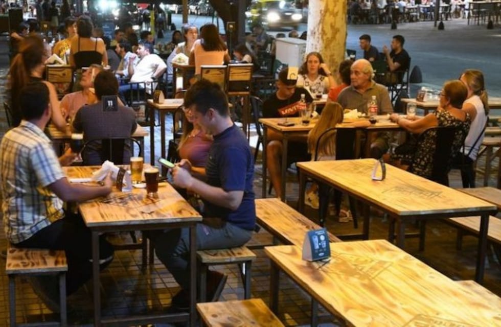 Mendoza no aplicaría las restricciones sanitarias de Fernández