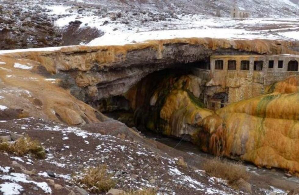 El preocupante deterioro de la estructura del Puente de Inca