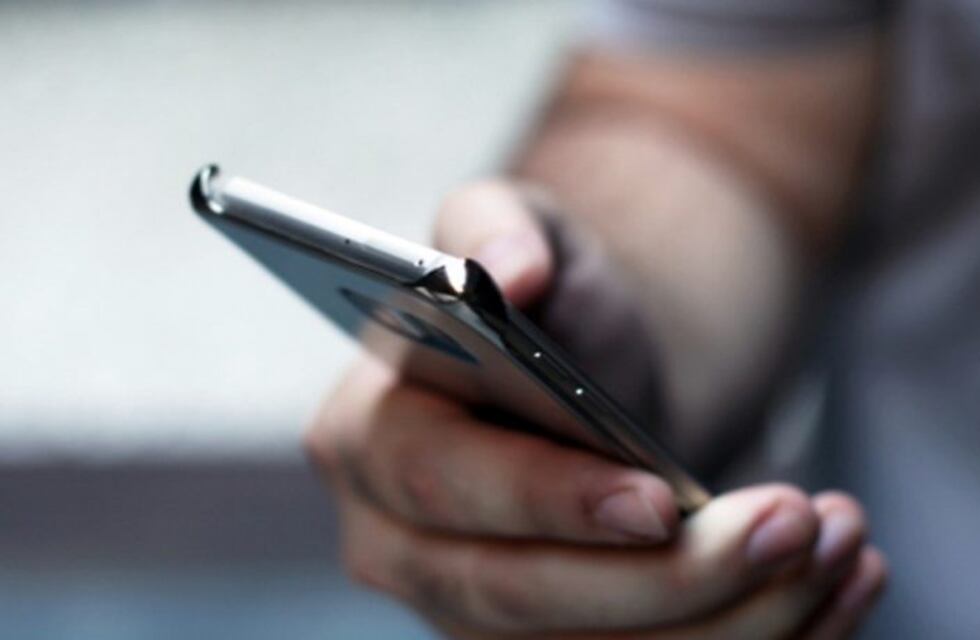 Amenazaba a una mujer con difundir fotos íntimas y quedó detenido