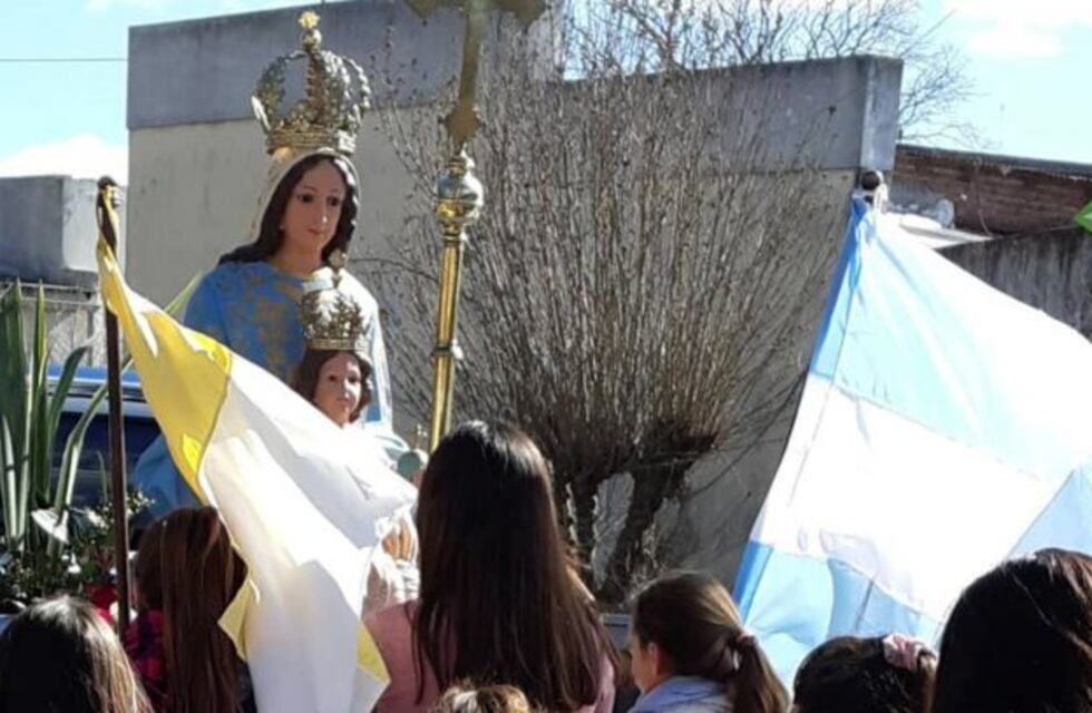 Procesión y celebración por los 60 años de la Capilla Monte Viggiano