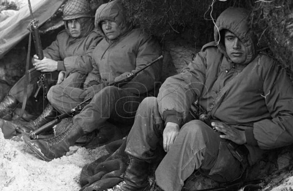 La historia del héroe de Malvinas que murió aferrado a su fusil, al grito de ¡Viva la Patria! mientras defendía a sus soldados