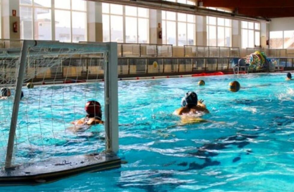 Sufrió un aneurisma en la pileta y le salvaron la vida sus profes