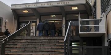 La UTN es una de las universidades que presentó su protocolo, lo corrigió ante algunas observaciones y espera el visto bueno del gobierno de Mendoza\u002E