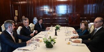 Antes de un fallo clave, Macri almorzó con la Corte Suprema