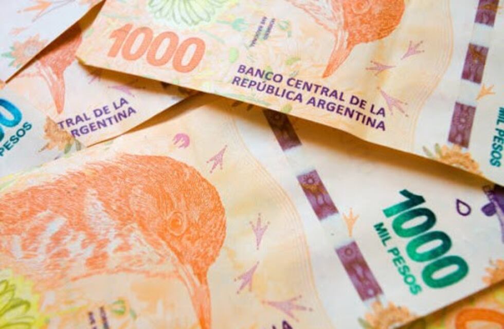 Campo Ramón: empleados municipales recibirán un bono 2500 pesos