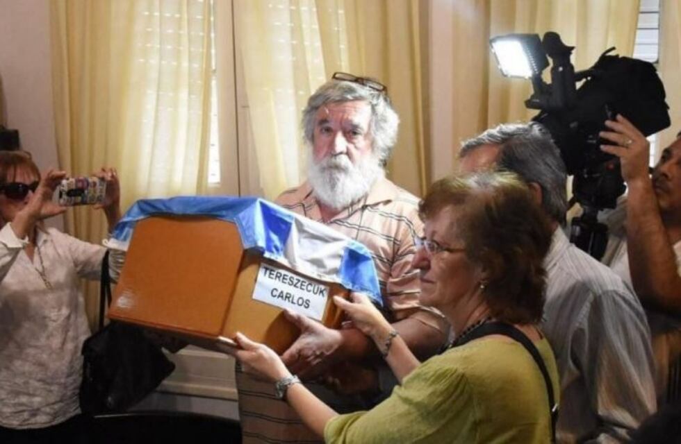 Entregaron los restos de un desaparecido durante la última Dictadura a sus familiares