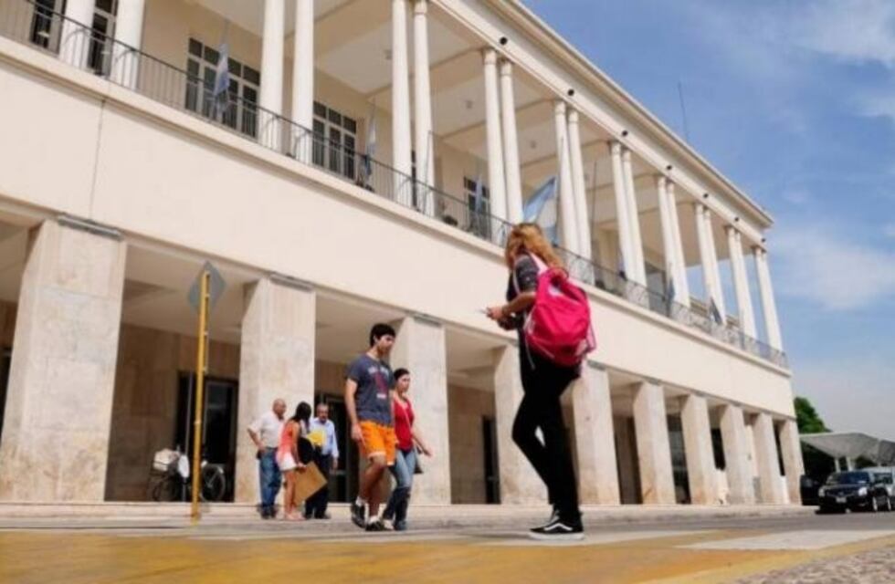 UNC: hay más mujeres, pero no en cargos directivos ni académicos