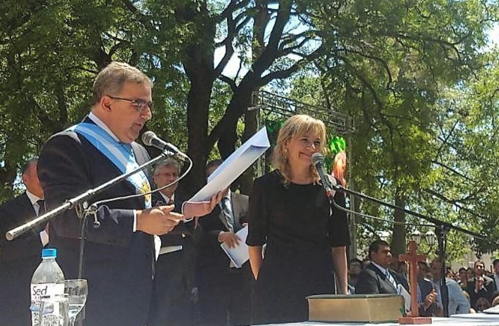 Asumió la ministra de salud de la provincia Claudia María Palladino