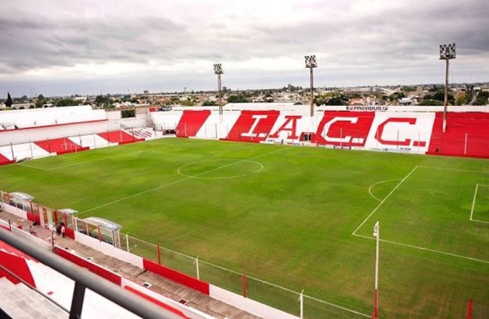 Córdoba solidaria: la UNC y clubes se suman a una campaña para combatir el frío