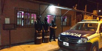 Cinco policías fueron detenidos en allanamientos\u002E (Foto: Policía de Tucumán)