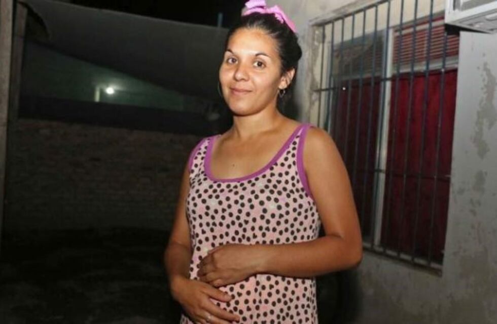 Fue atacada a puñaladas por su ex y sobrevivió: "No era mi destino morir"