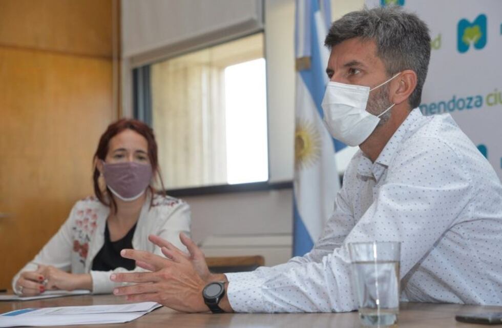 Reunión clave entre Ulpiano Suarez y la presidenta del EPRE