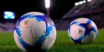 La AFA aseguró que el fútbol regresará "en el segundo semestre y en el mejor de los casos"