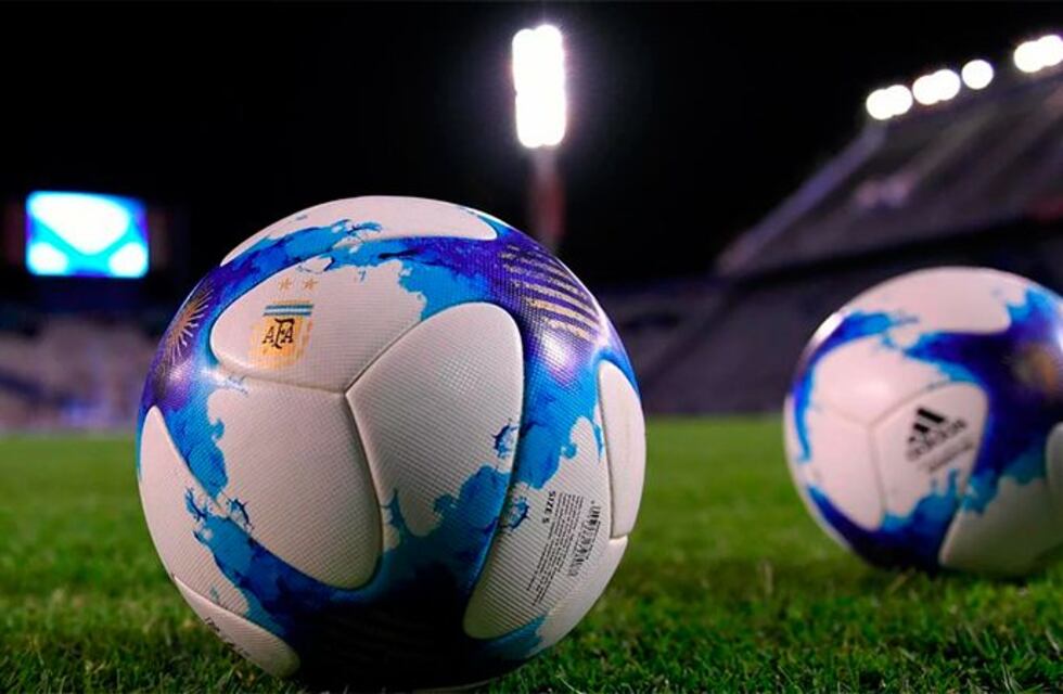 Varios futbolistas de la Región triunfando en el Fútbol de Primera División