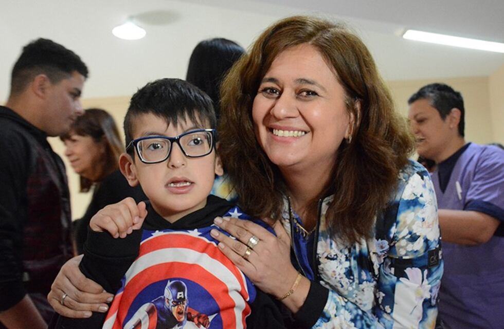 Plan "Veo Bien": entregaron 47 pares de lentes a alumnos de cinco escuelas
