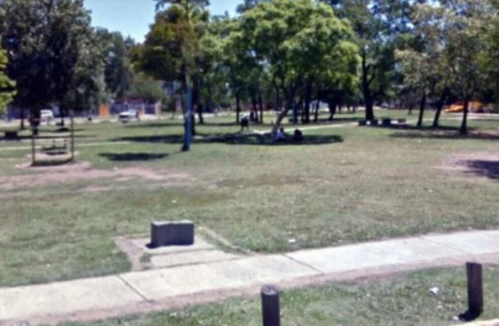 Ella se negó a ser su novia y él la violó en una plaza de Moreno