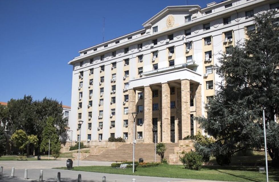 Modificarán el sistema estatal de licencias por maternidad y paternidad