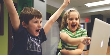 Niños jugando (Foto:PXhere)