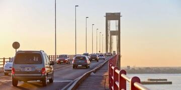 Mayores controles para transitar por el puente Manuel Belgrano\u002E