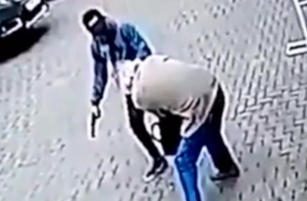 Arrebato y balacera en un centro comercial de Córdoba