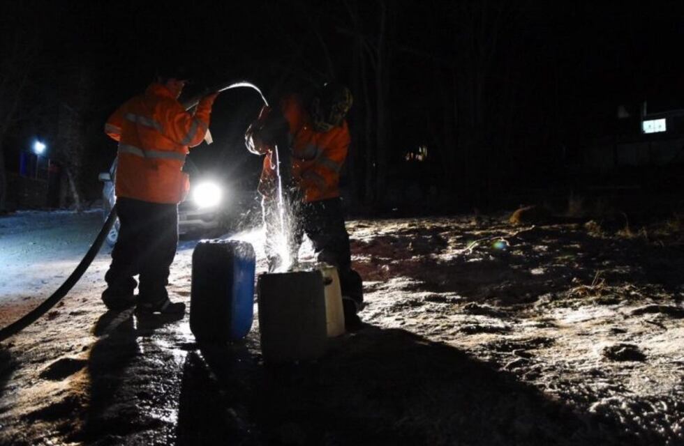 la Municipalidad de Ushuaia acercó agua de red al Barrio Dos Banderas