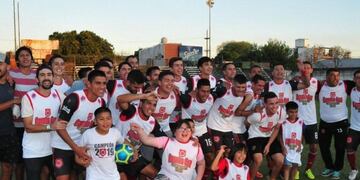 Camba Cuá gritó campeón