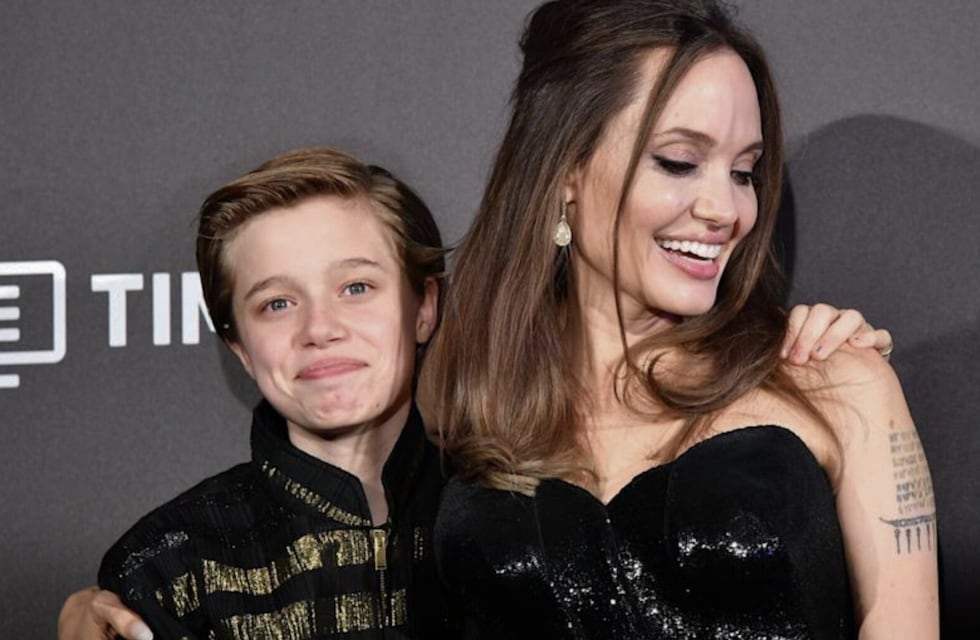 Shiloh, la hija no binaria de Angelina Jolie que renunció al apellido de Brad Pitt, ahora también se cambió el nombre