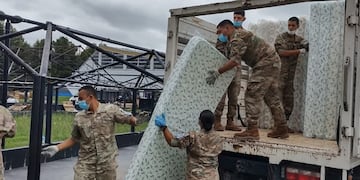 La Armada Argentina continúa trabajando por los damnificados del temporal