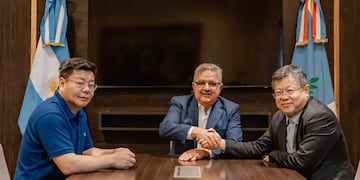 Anuncio de la empresa minera china Zijin